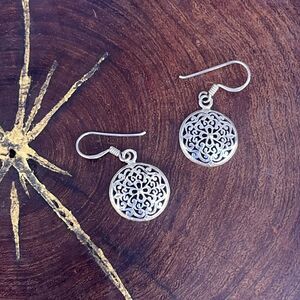 Filigree Mandala dangle Earrings in Sterling silver
